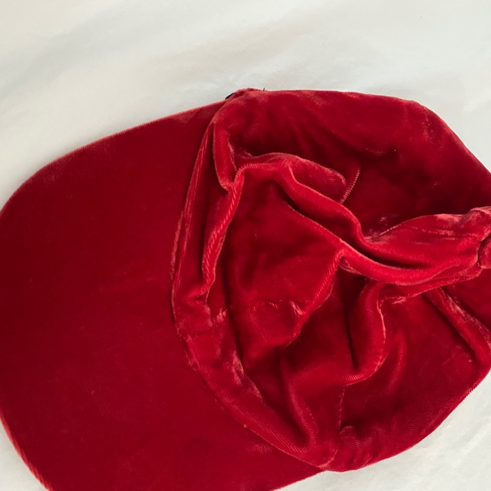 Velvet Cap - Red